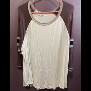 Maurice 2x baseball tee.  Gently used.